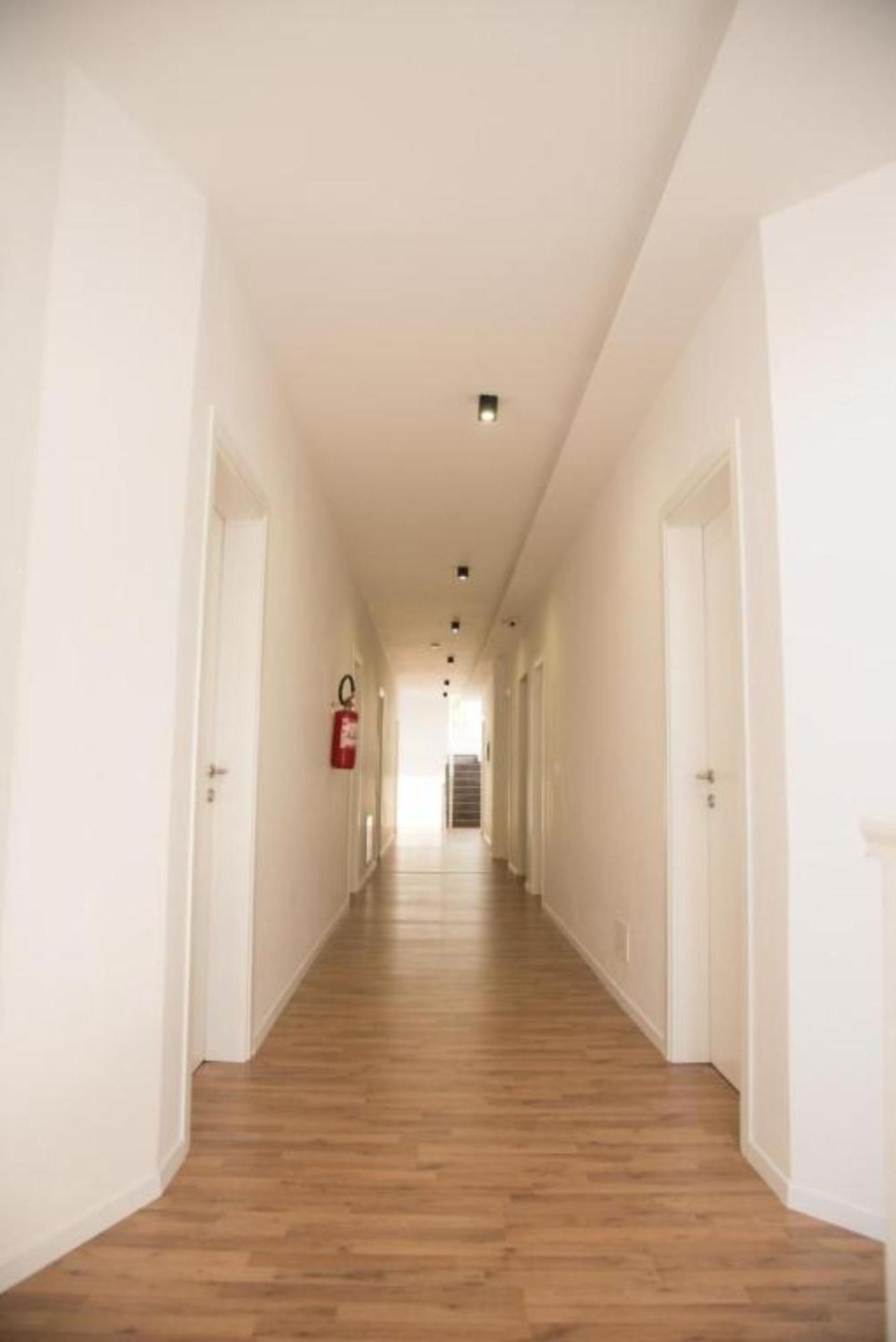 Hotel Besani Durres Bagian luar foto